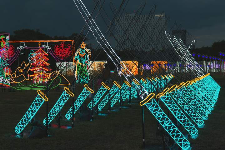 刀之隧道的灯光秀