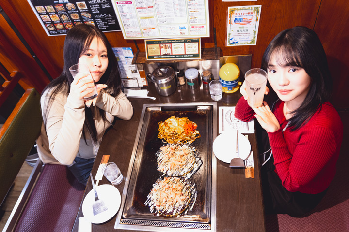 御好烧 Yoshihiro的炒面和御好烧