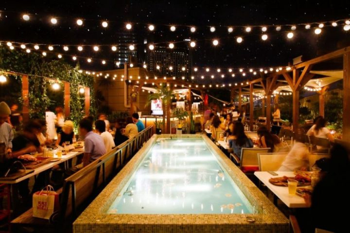 “R”RIVERSIDE GRILL＆BEER GARDEN(R河畔燒烤&啤酒花園)